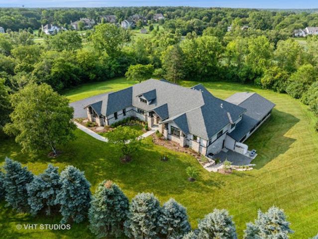 House for sale in Barrington, Illinois