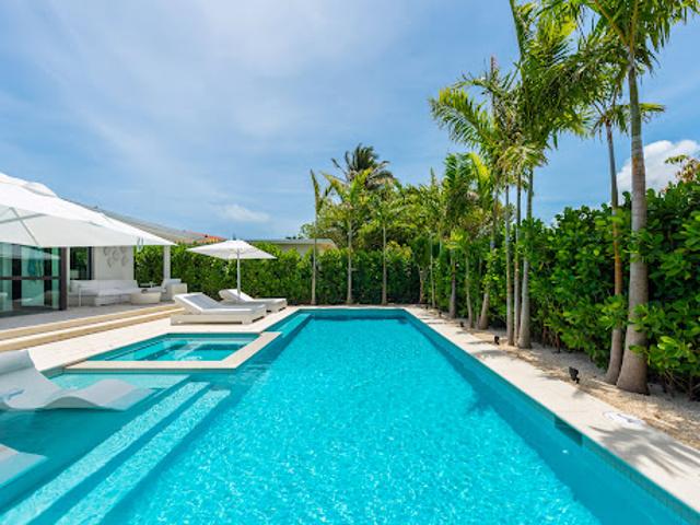 House for rent in Surfside, Florida