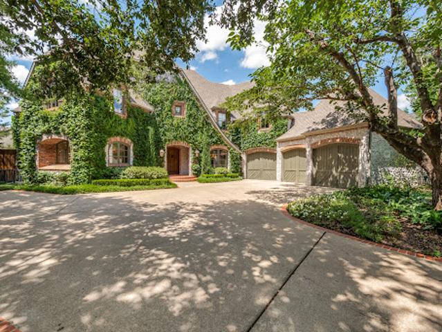 House for sale in Dallas, Texas