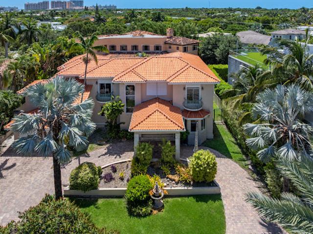 House for sale in Key Biscayne, Florida