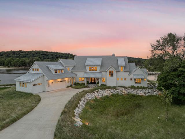 House for sale in Saugatuck, Allegan County