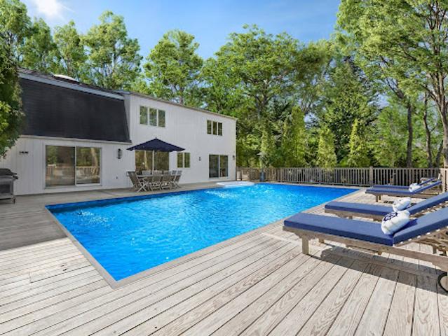 House for sale in Wainscott, New York
