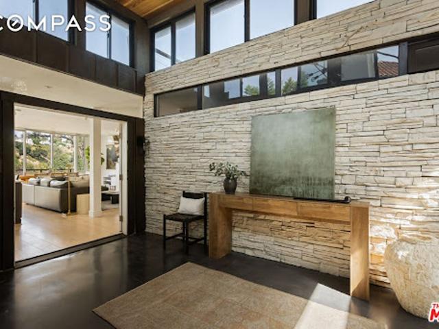 House for sale in Santa Monica, Los Angeles County