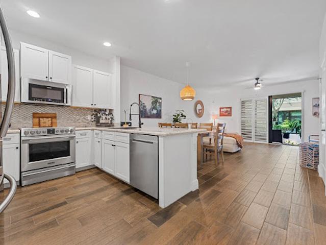 House for sale in Oakland Park, Florida