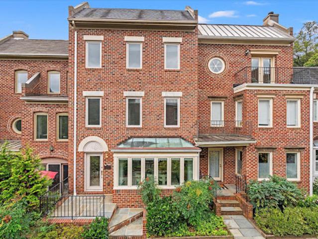 House for sale in Washington, Washington DC