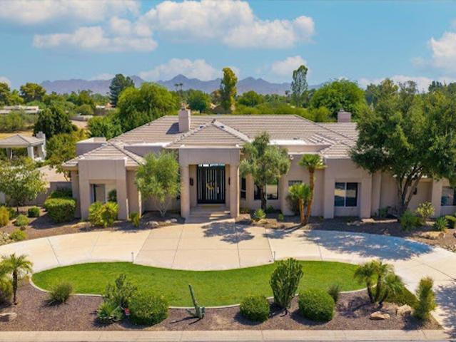 House for sale in Paradise Valley, Arizona