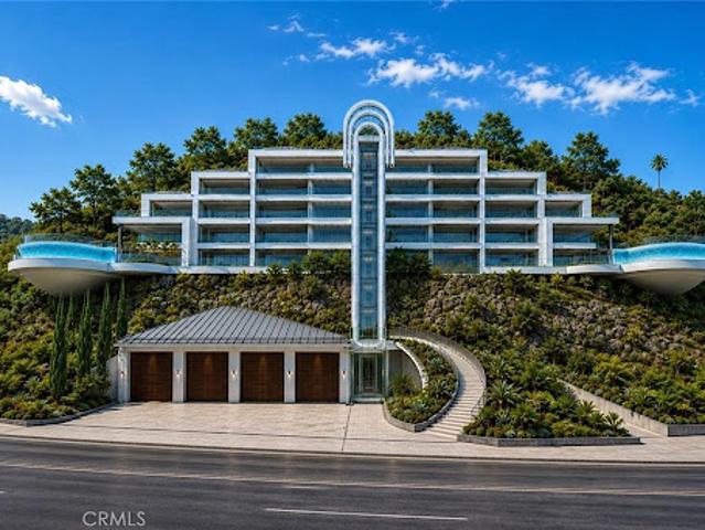 House for sale in Canoga Park, California