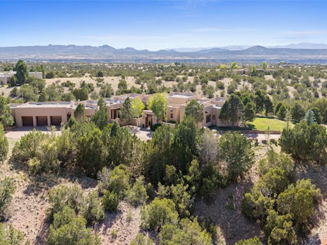 House for sale in Santa Fe, New Mexico