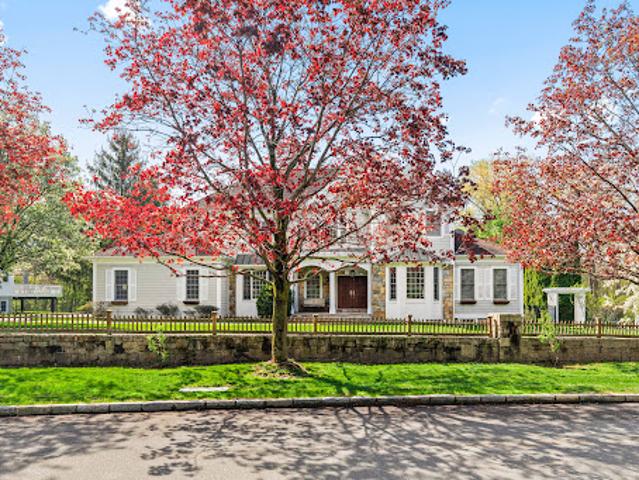 House for sale in West Harrison, Town/Village of Harrison