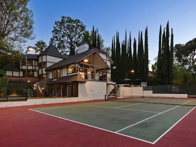 House for sale in Canoga Park, California