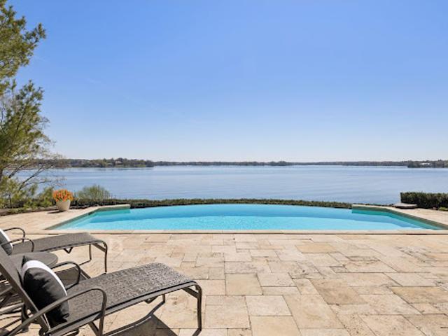 House for sale in Hennepin, Minnesota