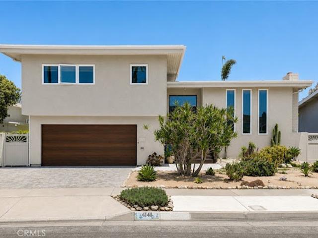 House for sale in Huntington Beach, California
