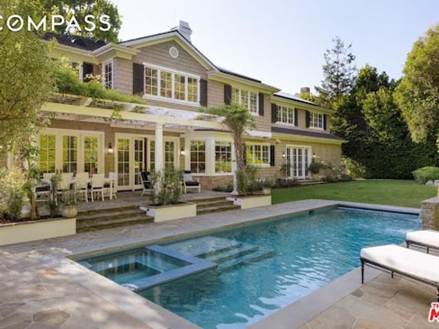 House for sale in Canoga Park, California