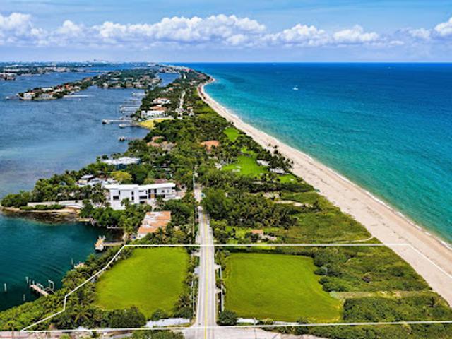 House for sale in Lantana, Palm Beach County