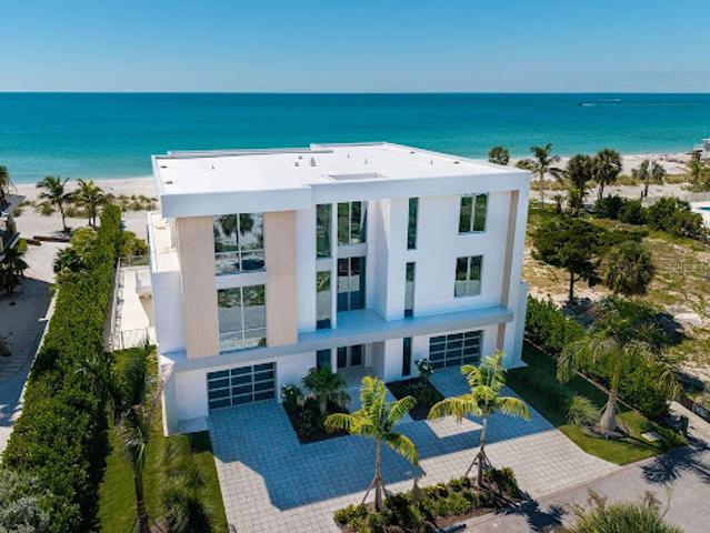 House for sale in Longboat Key, Manatee County