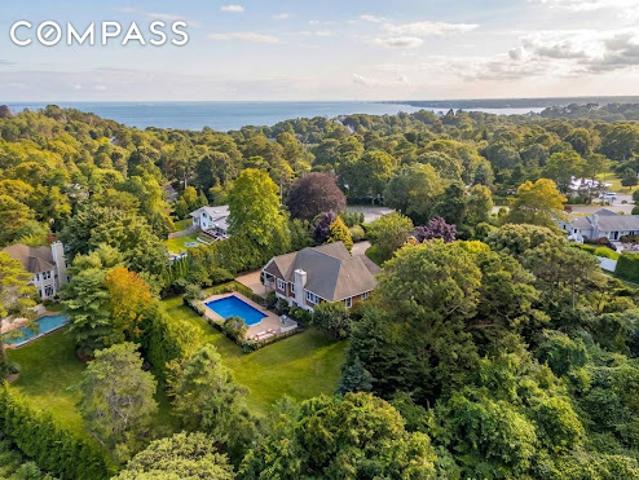 House for sale in Sagaponack, New York