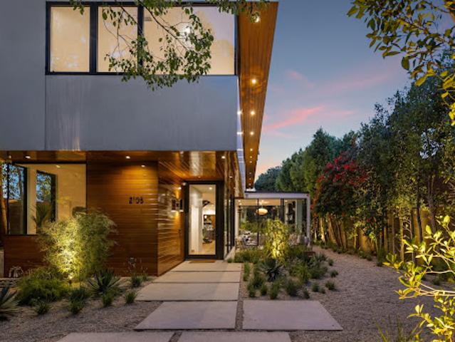 House for sale in Canoga Park, California