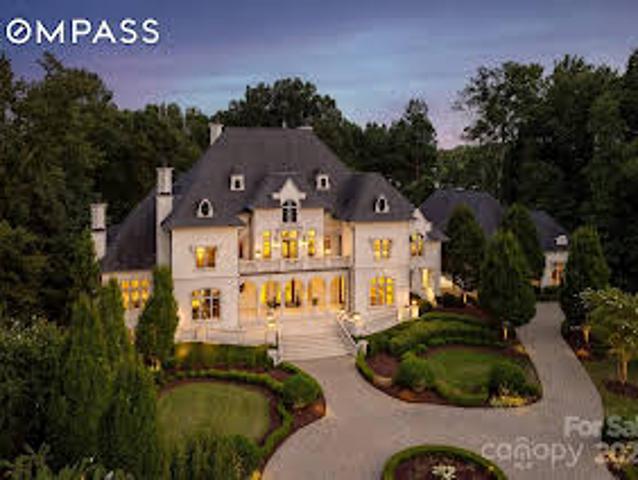 House for sale in Waxhaw