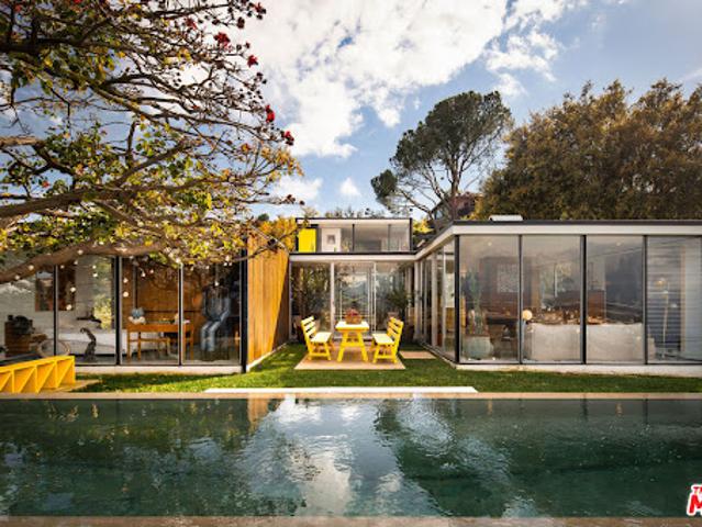 House for sale in Los Angeles, Los Angeles County