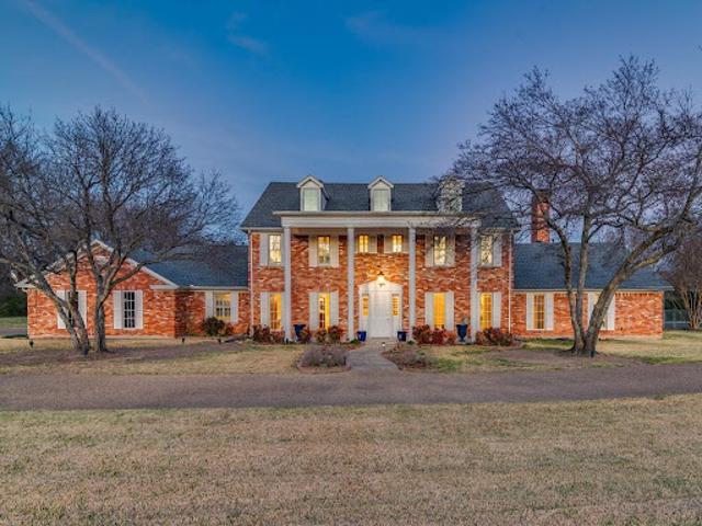 House for sale in Sunnyvale, Texas