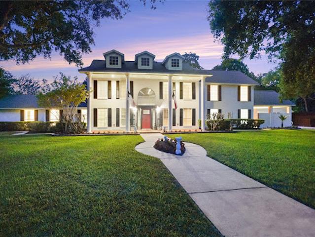 House for sale in Santa Fe, Texas