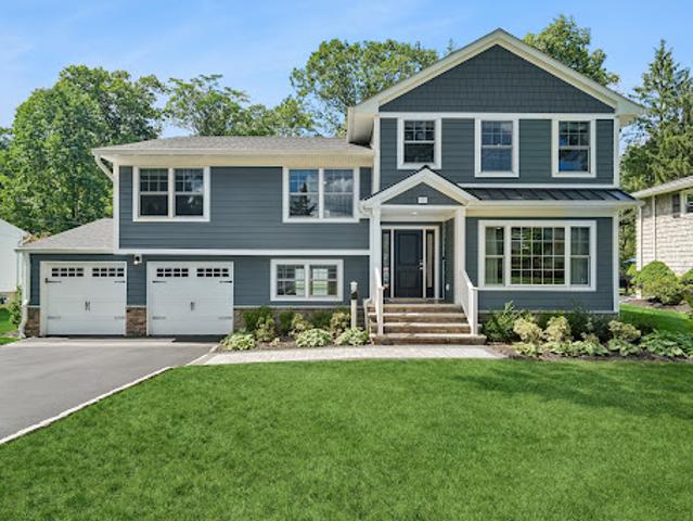 House for sale in Summit, New Jersey