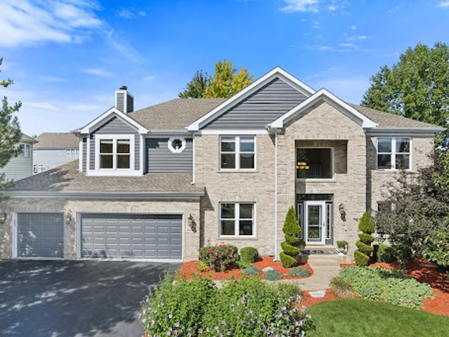 House for sale in Mchenry, Illinois