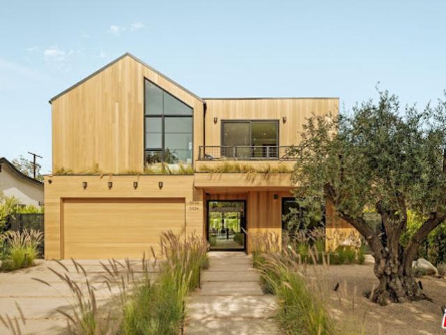 House for sale in Los Angeles, Los Angeles County