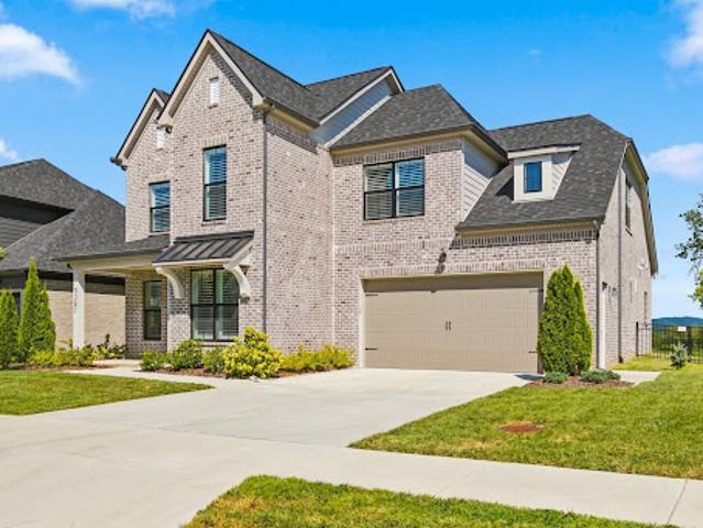 House for sale in Thompson's Station, Middle Tennessee