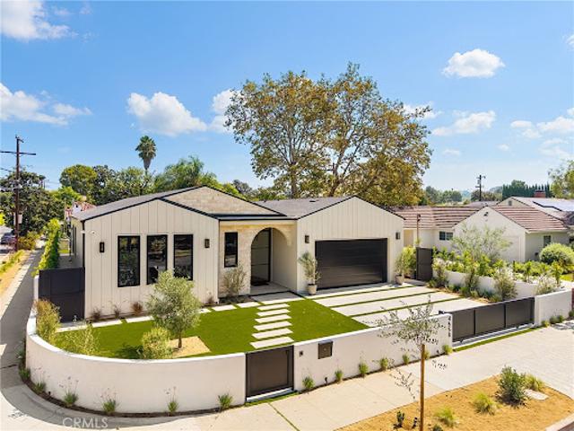 House for sale in Sherman Oaks Neighborhood Council District, Los Angeles