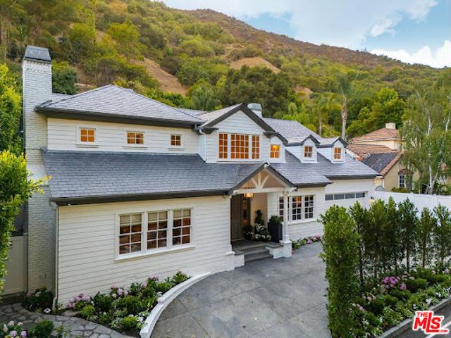 House for sale in Canoga Park, California