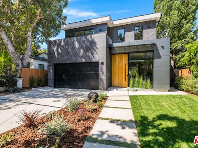 House for sale in Canoga Park, California