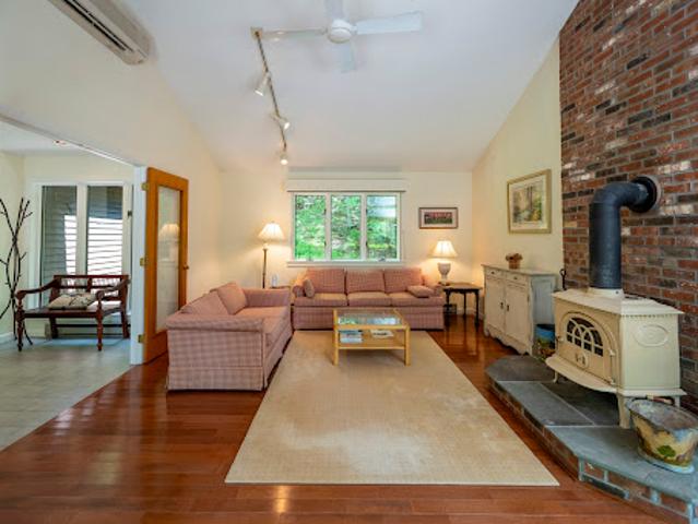 House for sale in Plantsville, Vermont