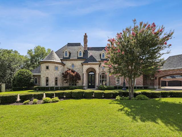 House for sale in Colleyville