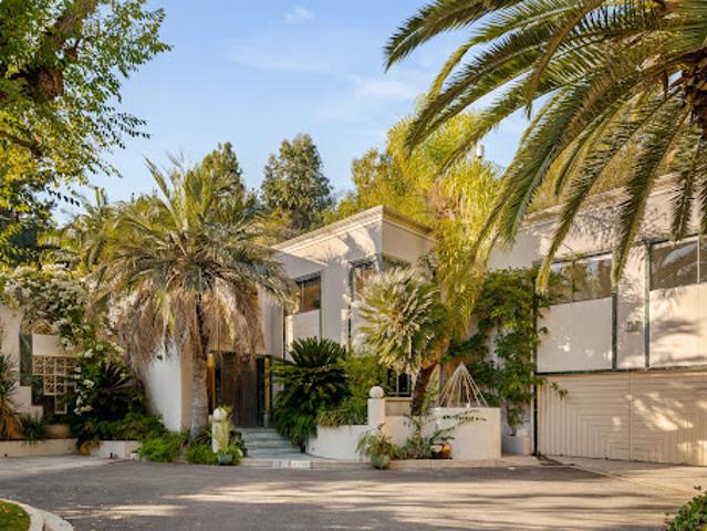 House for sale in Canoga Park, California