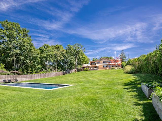 House for rent in Wainscott, New York