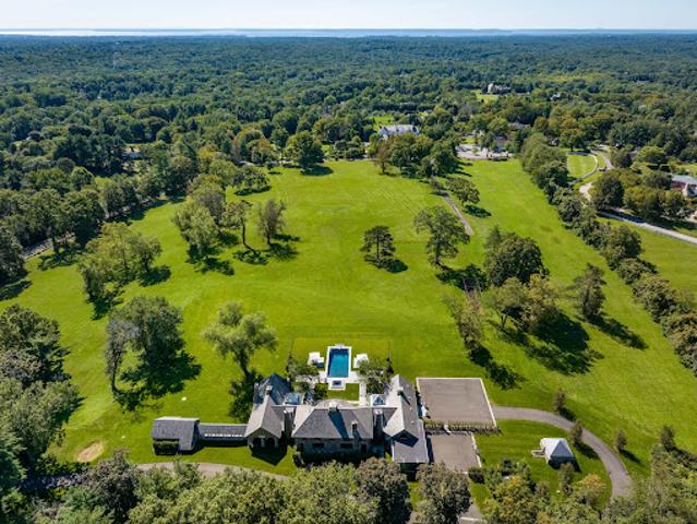 House for sale in Greenwich, Western Connecticut Planning Region