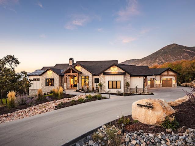 House for sale in Woodland Hills, Utah County