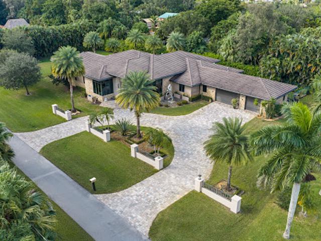 House for sale in Plantation, Florida