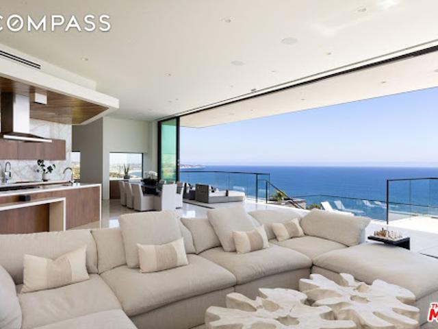 House for sale in Malibu, California