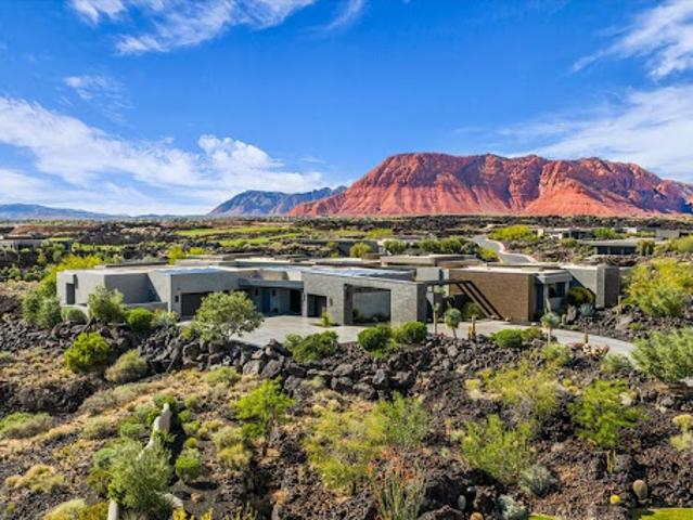 House for sale in Saint George, Utah