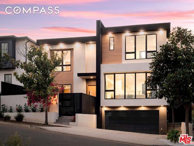House for sale in Canoga Park, California
