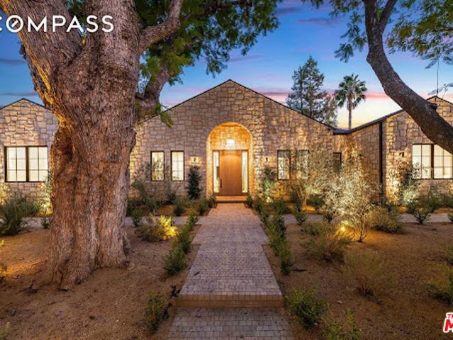 House for sale in Tarzana Neighborhood Council District, Los Angeles
