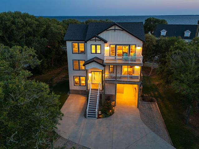 House for sale in Duck, North Carolina