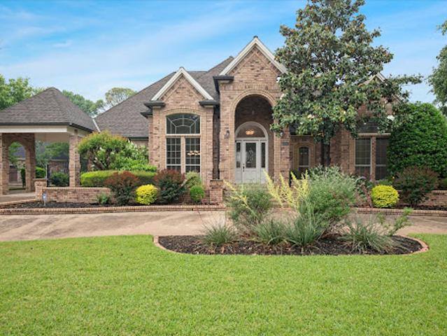 House for sale in Colleyville, Texas
