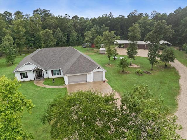 House for sale in Coldspring, Texas