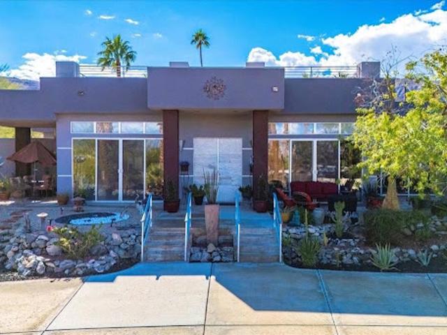 House for sale in Cathedral City, California