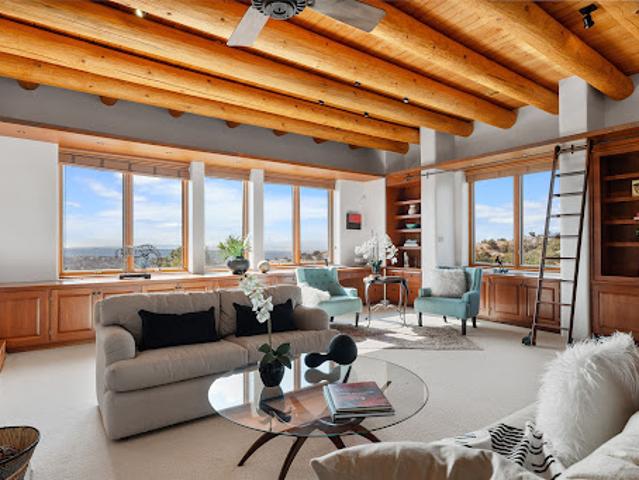 House for sale in Santa Fe, New Mexico