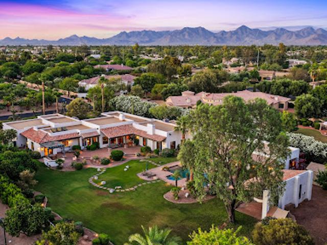 House for sale in Paradise Valley, Arizona