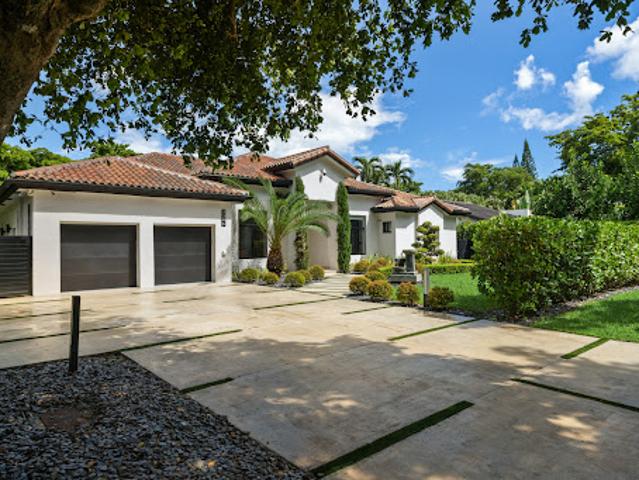 House for sale in Pinecrest, Miami-Dade County